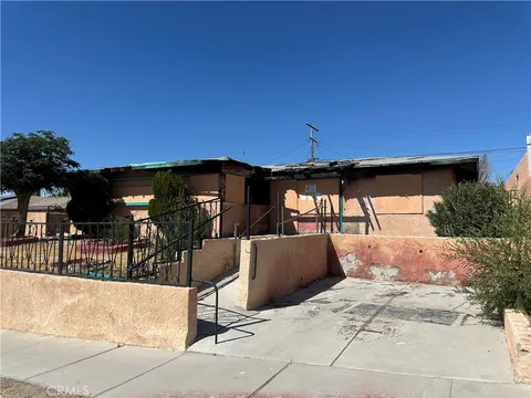 MLS: HD26140647