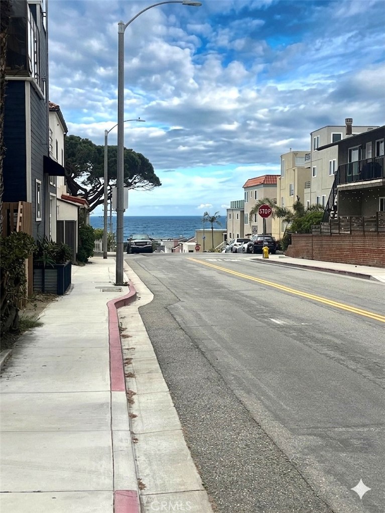 435 8th Street