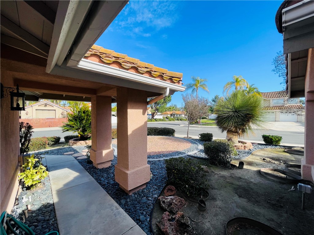 41915 Avenida Sonoma