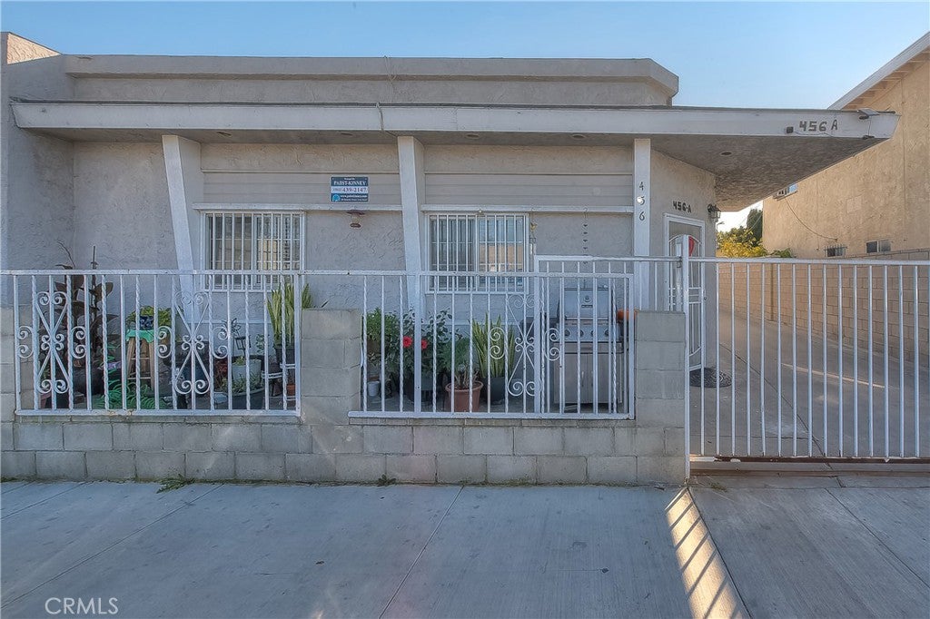 456 E Market