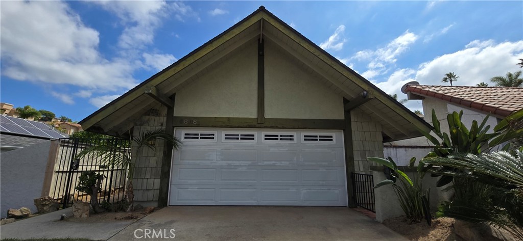La Costa - Residential Lease