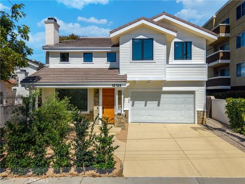 Photo of 12123 Iowa Ave, Los Angeles, CA 90025 (MLS # OC26081461)