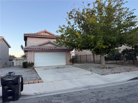 Photo of 14565 Green River Road, Victorville, CA 92394 (MLS # DW25267762)