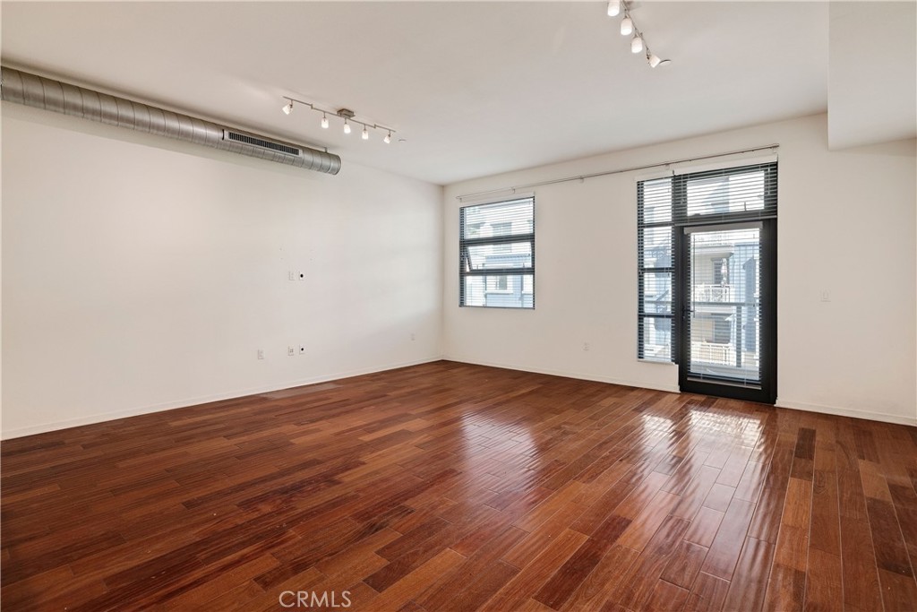 133 The Promenade N 426