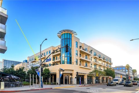 Photo of 133 N The Promenade N #426, Long Beach, CA 90802 (MLS # SB25246926) Photo of 133 N The Promenade N #426, Long Beach, CA 90802 (MLS # SB25246926)