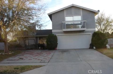 Photo of 943 W Valencia Street, Rialto, CA 92376 (MLS # CV25123556)