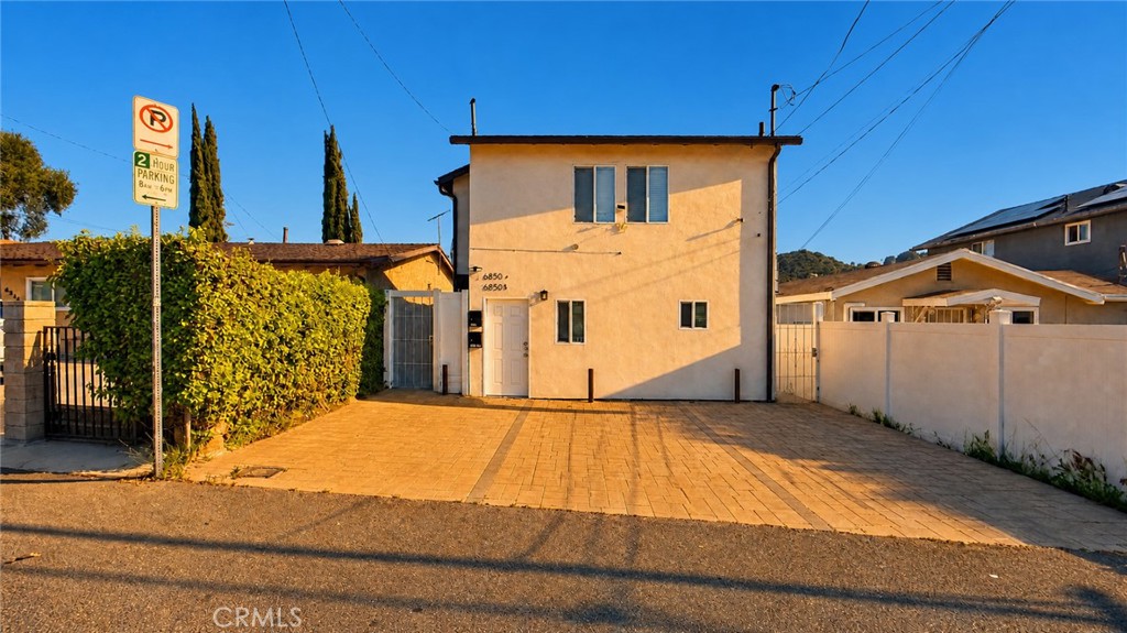 6850 Quinton Lane
