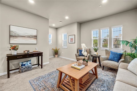 Tiny photo for 202 E 14th Street #3, Long Beach, CA 90813 (MLS # PW26225560)