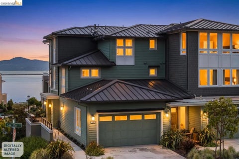 Tiny photo for 16 Sea Star Ct, Richmond, CA 94801 (MLS # 41137316)
