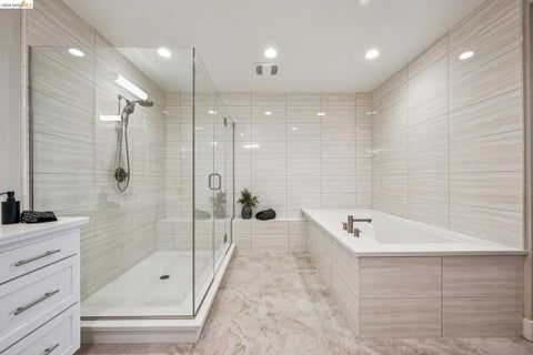 Tiny photo for 16 Sea Star Ct, Richmond, CA 94801 (MLS # 41137316)