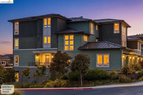 Tiny photo for 16 Sea Star Ct, Richmond, CA 94801 (MLS # 41137316)