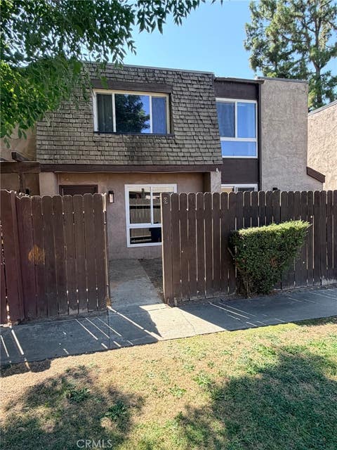 Photo of 2200 Cedro Court #B, Bakersfield, CA 93309 (MLS # IG26182156)