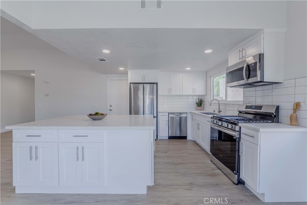 6923 Sundown Drive