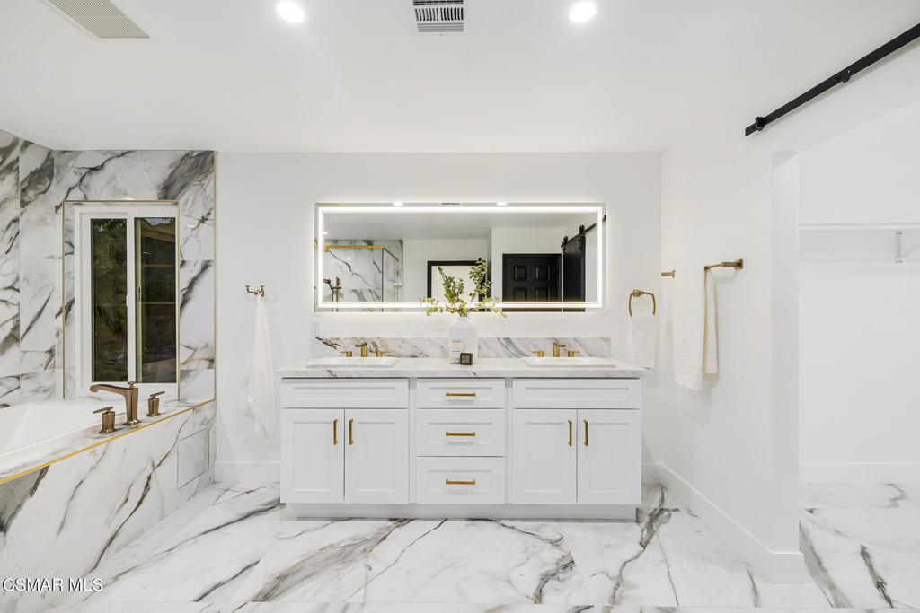 Buttercreek Estates-351 - 351 - Residential