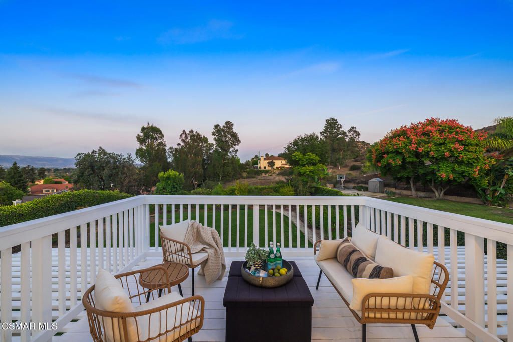 Photo of 12496 Arbor Hill Street, Moorpark, CA 93021 (MLS # 225005112)