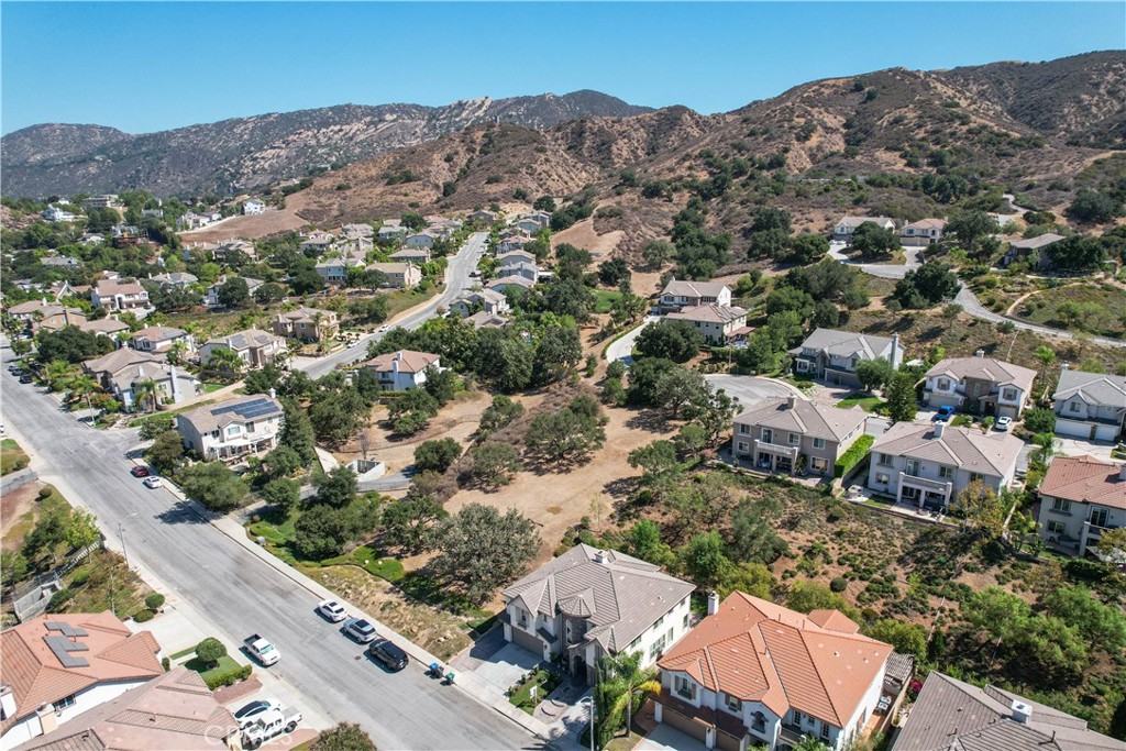 Emerald Point (469) - Residential