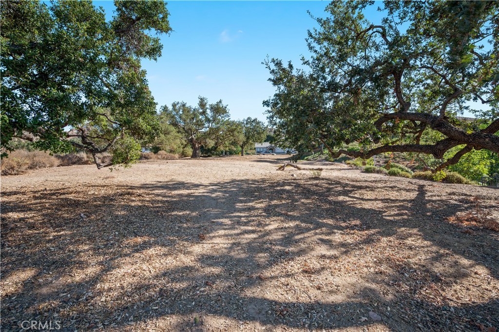 Emerald Point (469) - Residential