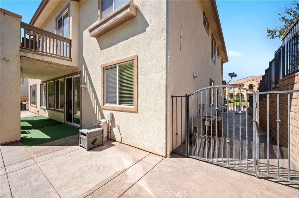 Emerald Point (469) - Residential