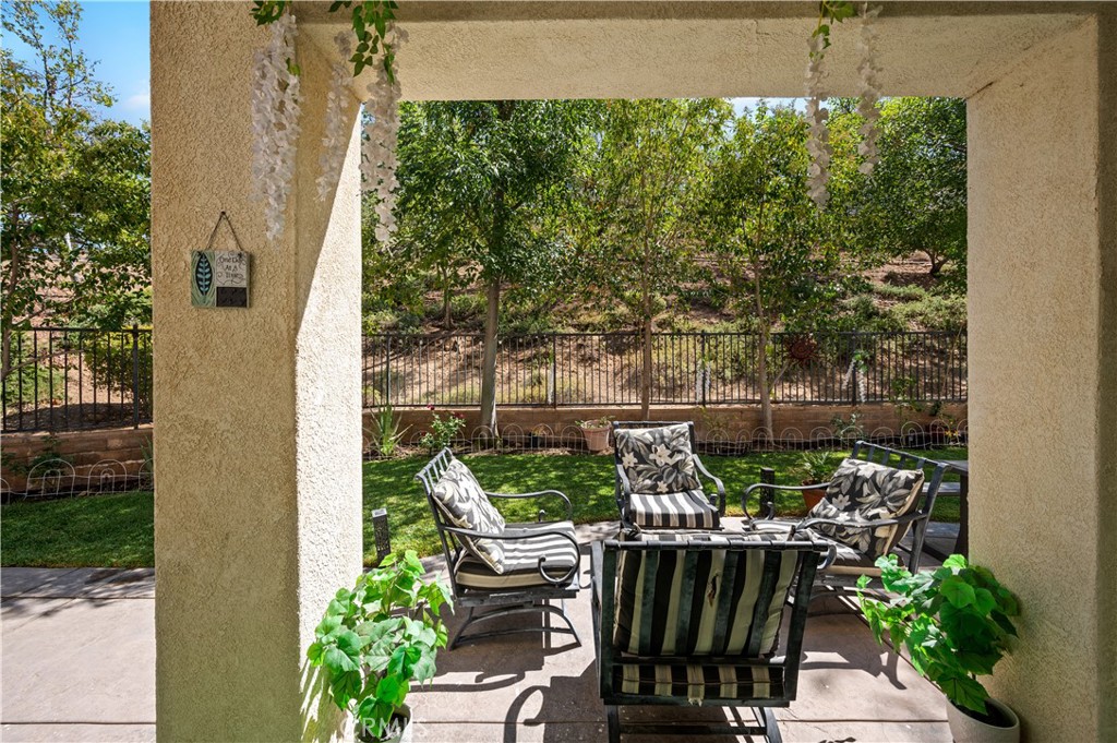 Emerald Point (469) - Residential