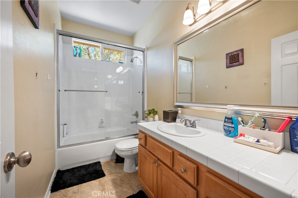 Emerald Point (469) - Residential