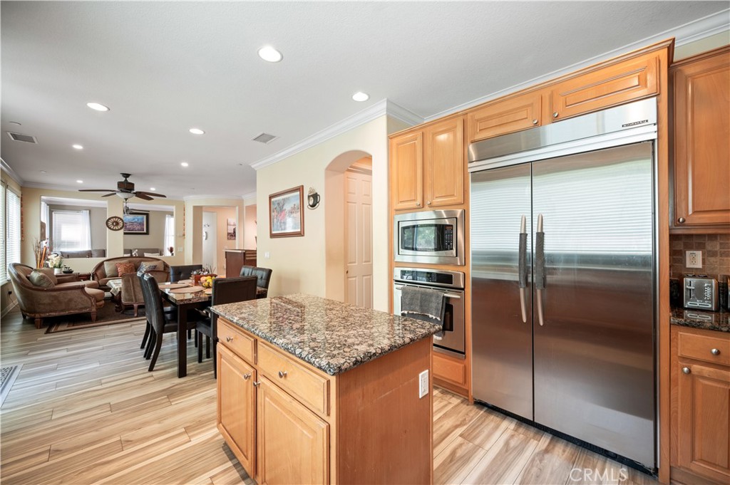 Emerald Point (469) - Residential