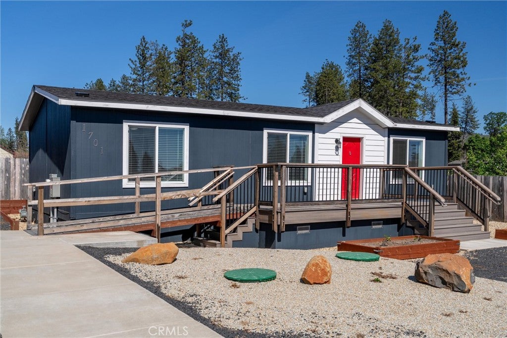 1701 Timber Walk
