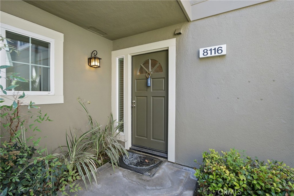 8116 E Oak Ridge