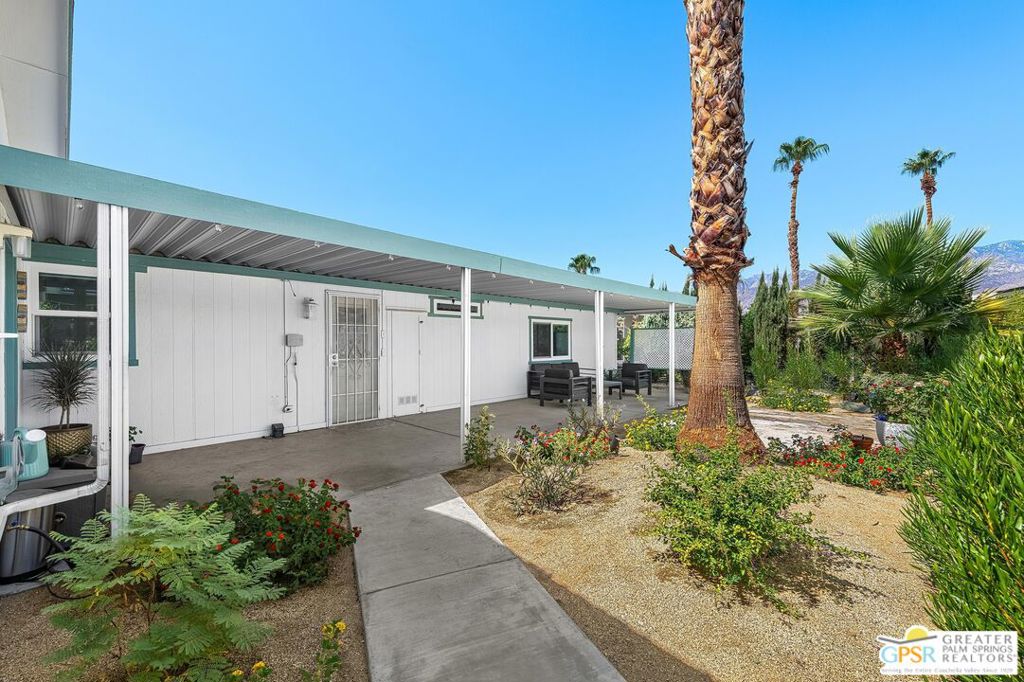 The Canyon - Manufactured In Park