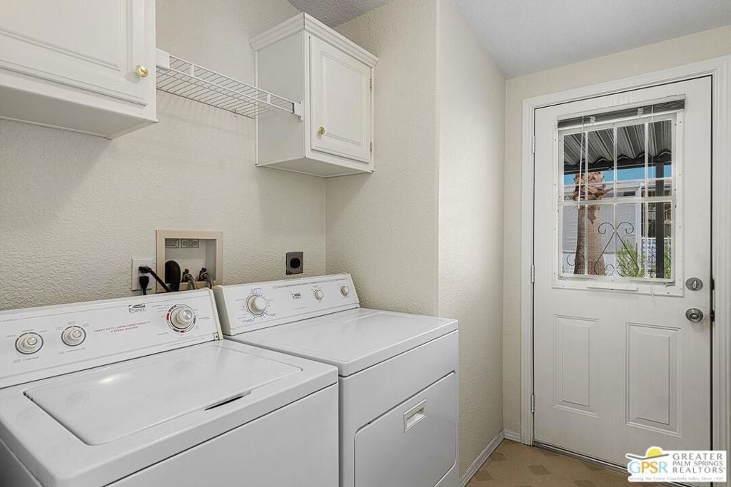 The Canyon - Manufactured In Park