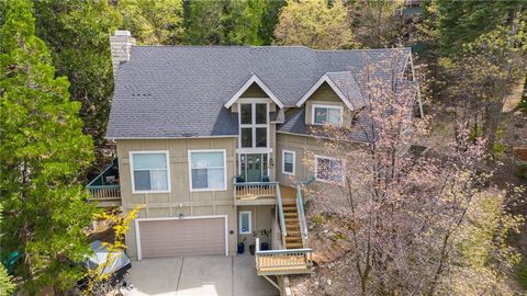 Photo of 163 S Grass Valley Rd, Lake Arrowhead, CA 92352 (MLS # IG26075514)