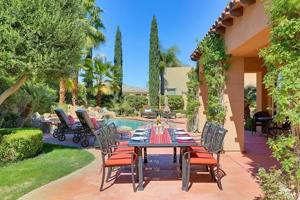 Montage at Santa Rosa - Residential