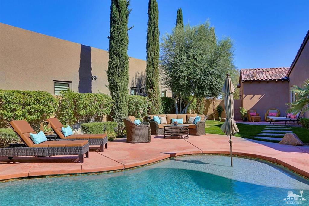 Montage at Santa Rosa - Residential