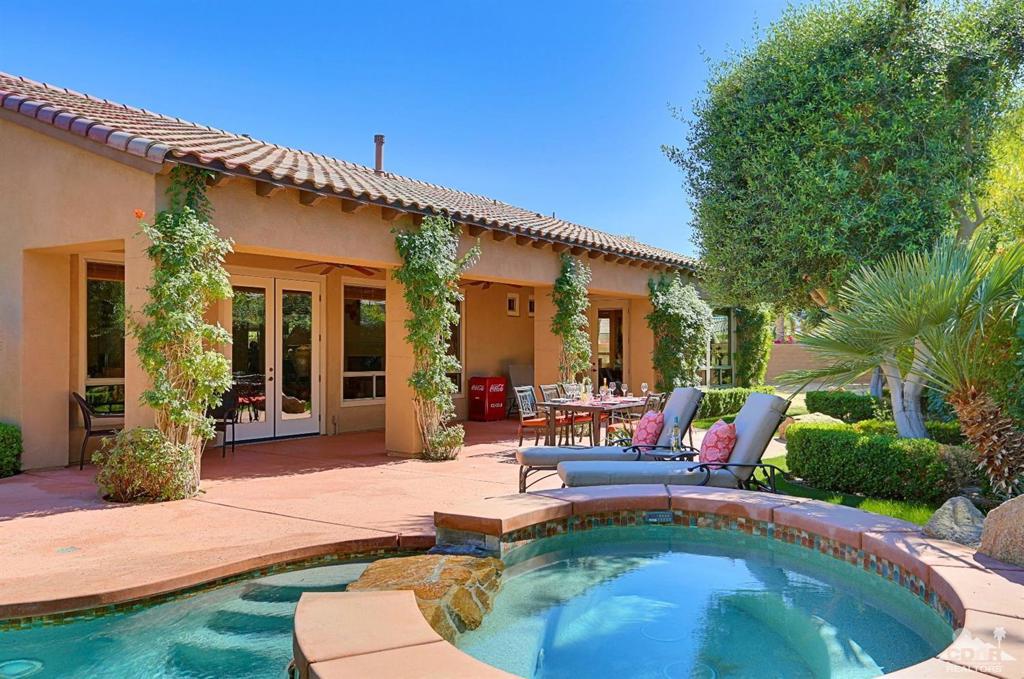 Montage at Santa Rosa - Residential