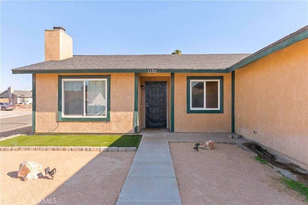 1152 Borrego