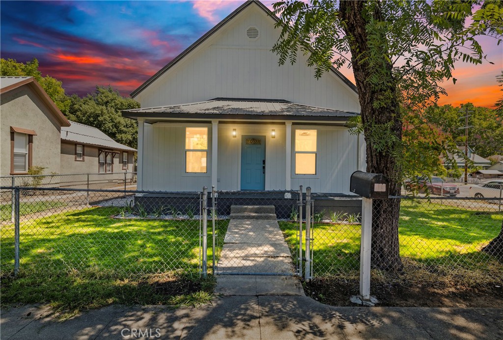 708 Johnson Street