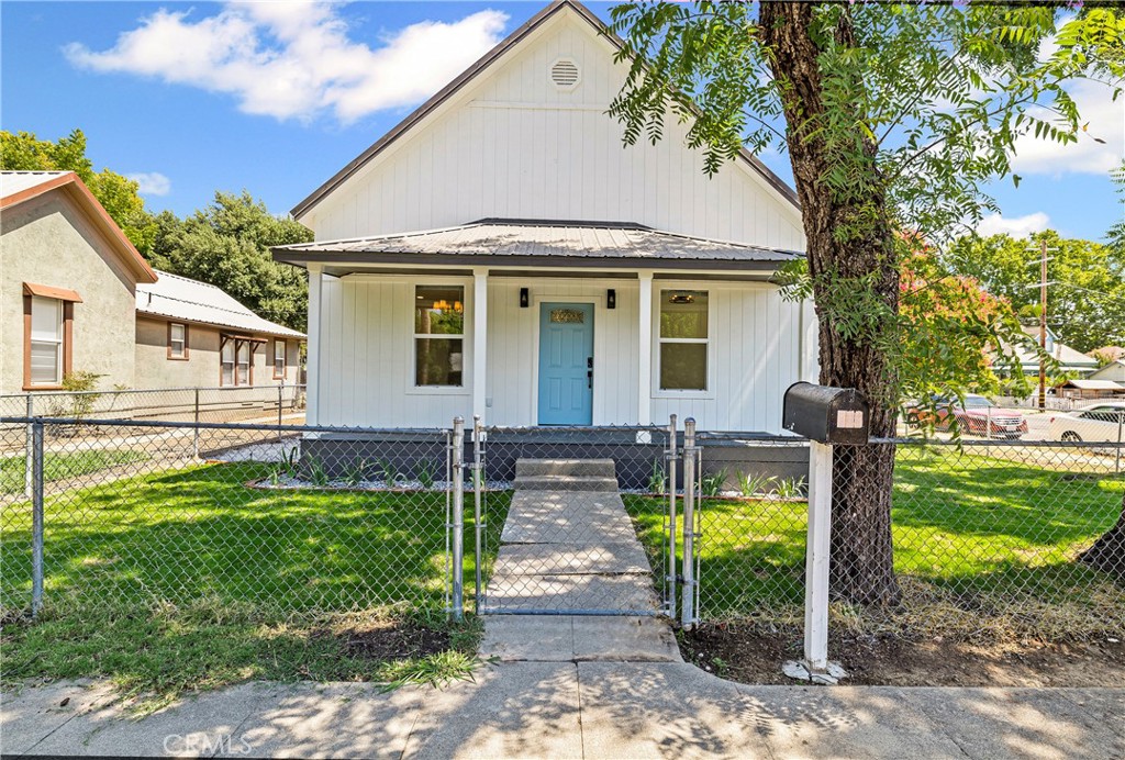 708 Johnson Street