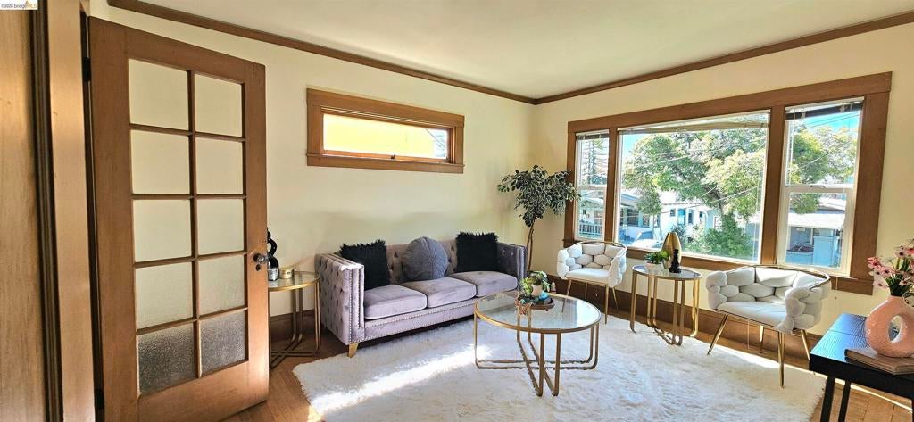 1901 Parker St 3