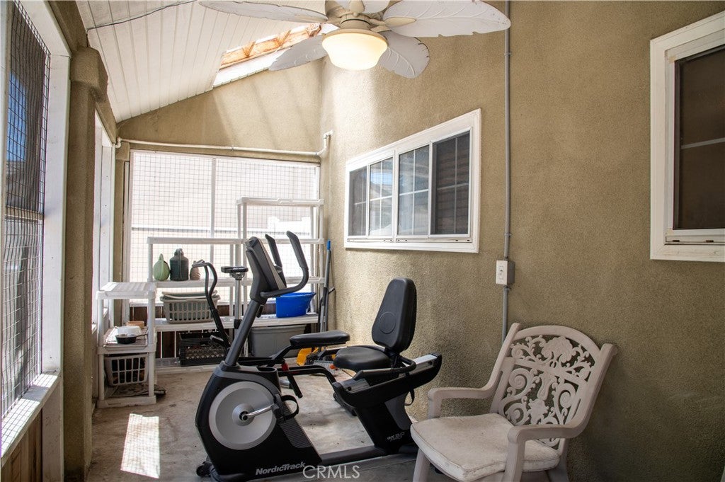 Photo of 8621 Keokuk AVE, Winnetka, CA 91306 (MLS # SR26195914)