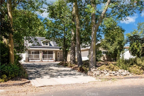 Photo of 8621 Keokuk AVE, Winnetka, CA 91306 (MLS # SR26195914)