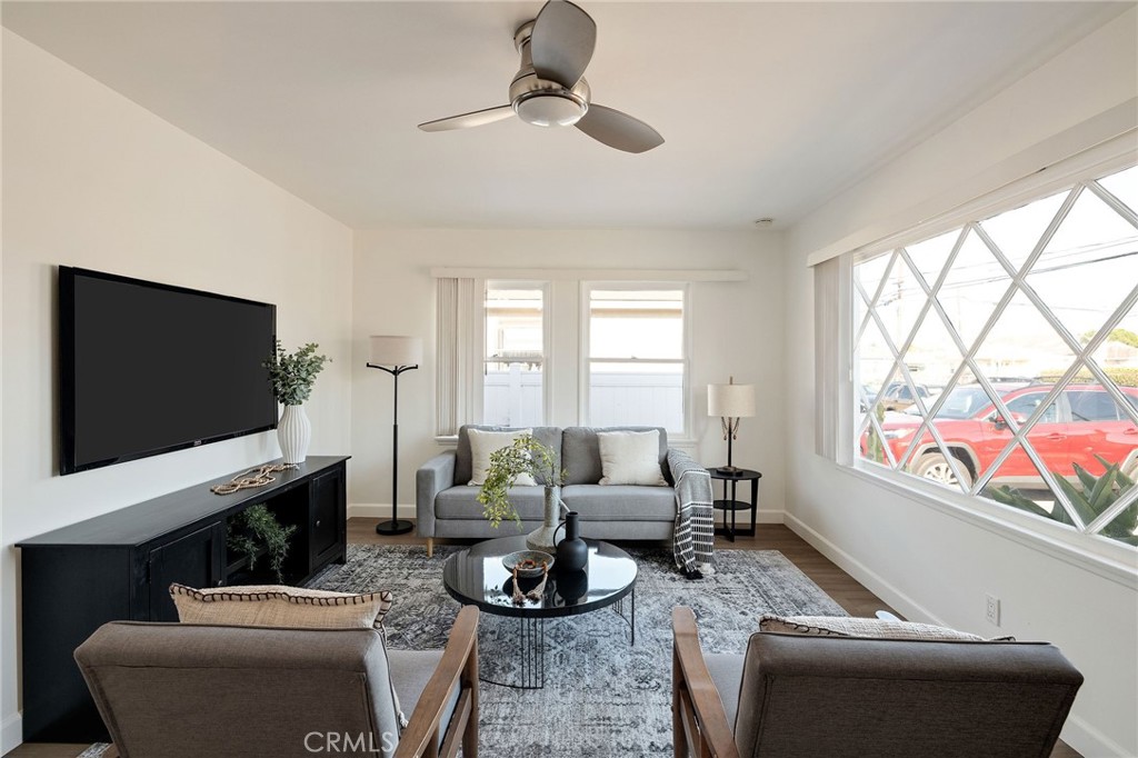 4709 W 149th Street