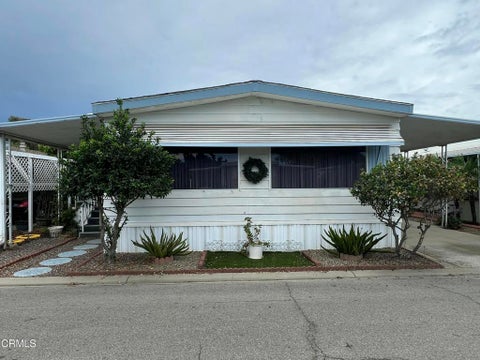 Photo of 1150 Ventura Boulevard #90, Camarillo, CA 93010 (MLS # V1-38782)