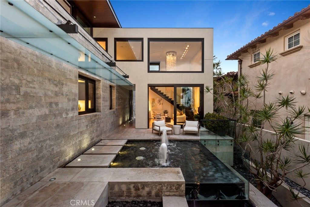 Photo of 43 Beach View Dr, Dana Point, CA 92629 (MLS # LG26054996)