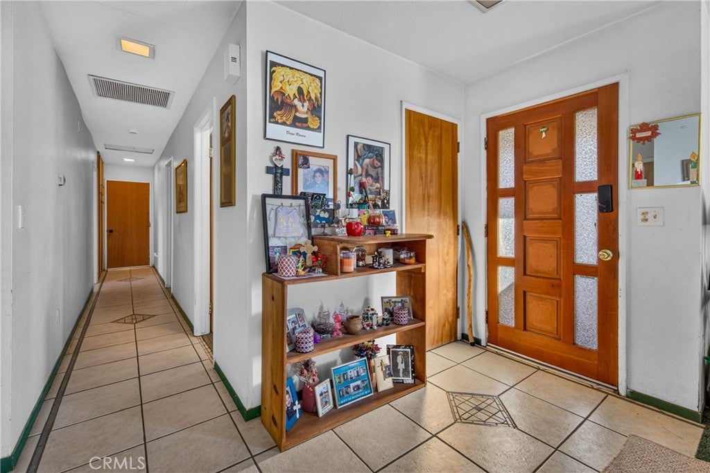 239 W 27th