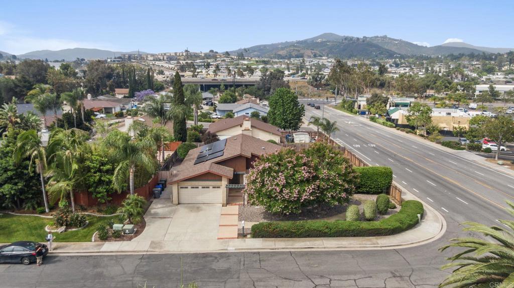 1505 Montiel Rd