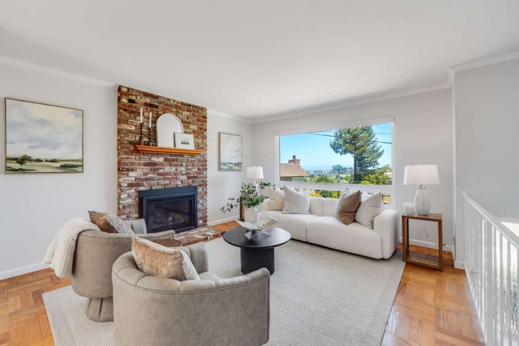 8 Laurel Court, Belmont CA 94002