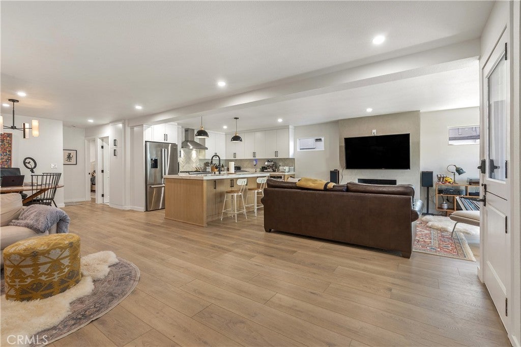 1609 E Balboa Boulevard, Newport Beach CA 92661 - Photo 8