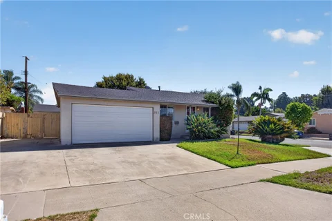 MLS: OC26219708