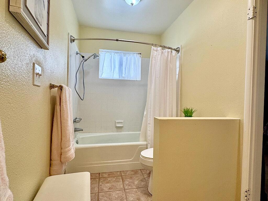 Vista Del Valle - Residential