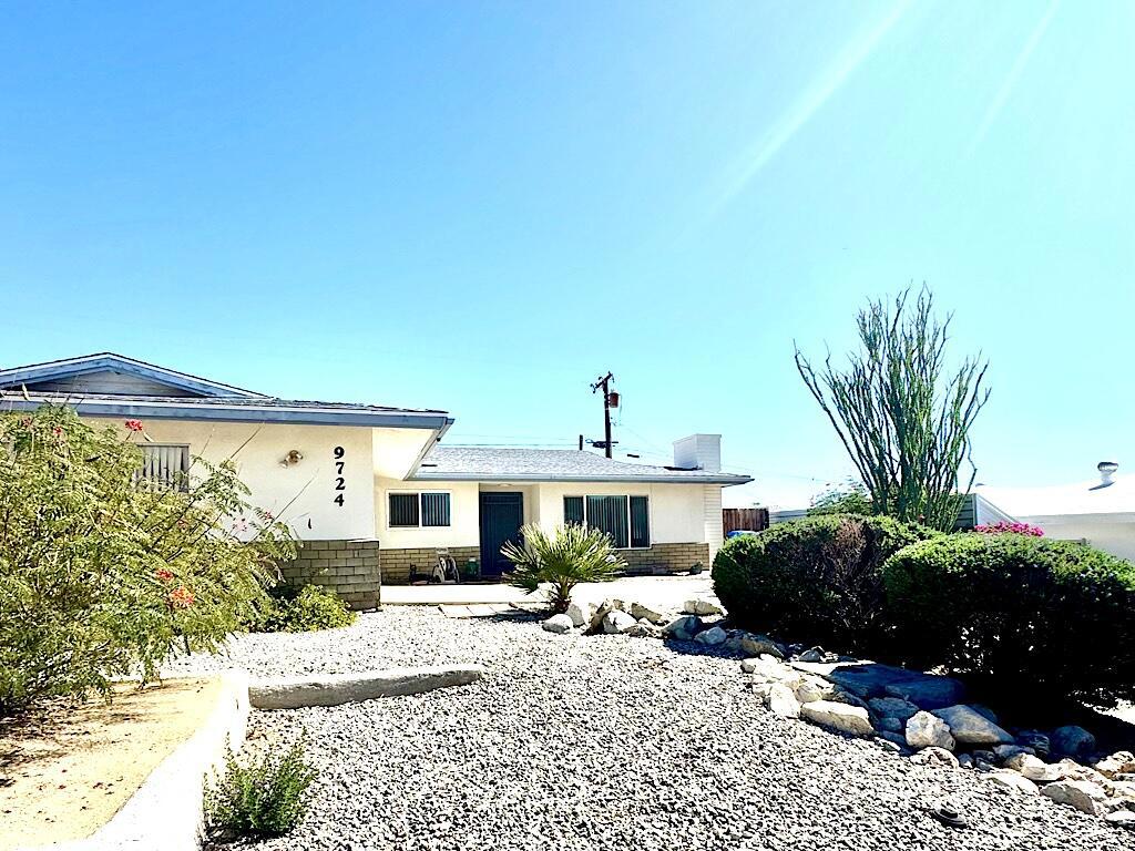 Vista Del Valle - Residential