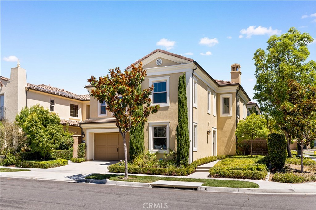 70 Weston
